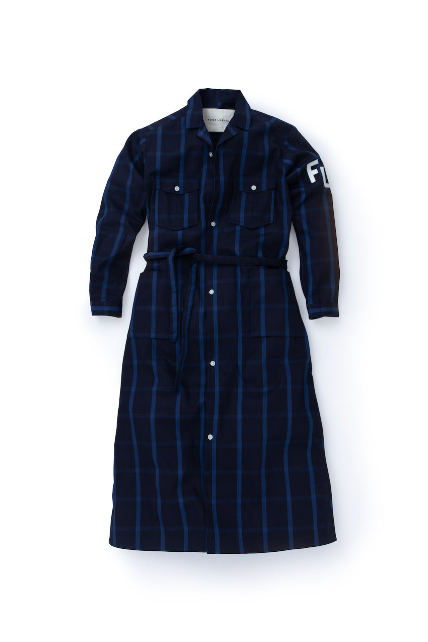Long checked robe cotton shirt with belt - Four Leaves